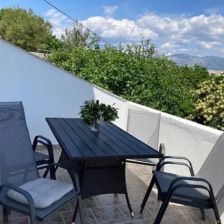Fijan Apartment *